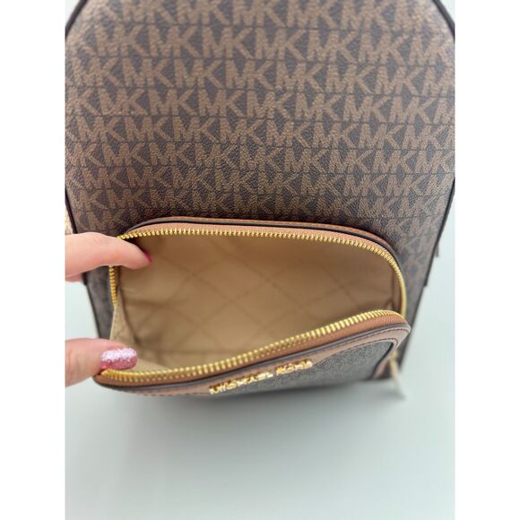 Michael Kors NIP Brown Logo Backpack - Picture 7 of 10